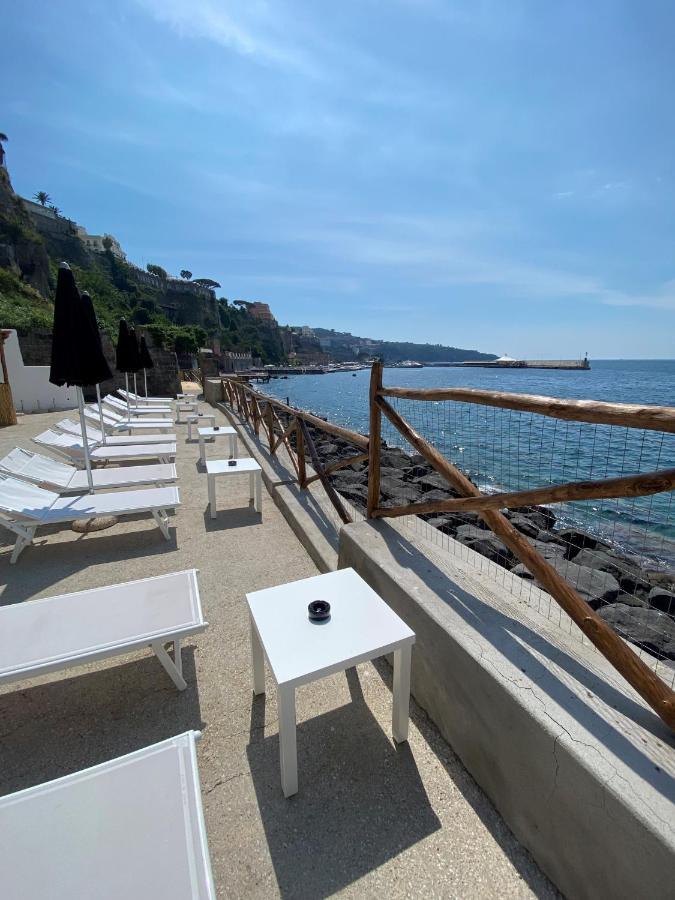 Hotel Lorelei Londres Σορέντο Εξωτερικό φωτογραφία