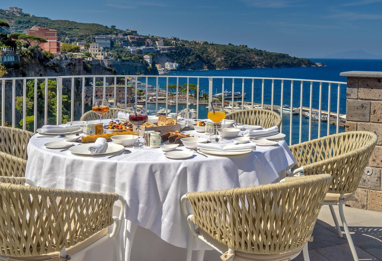 Hotel Lorelei Londres Σορέντο Εξωτερικό φωτογραφία